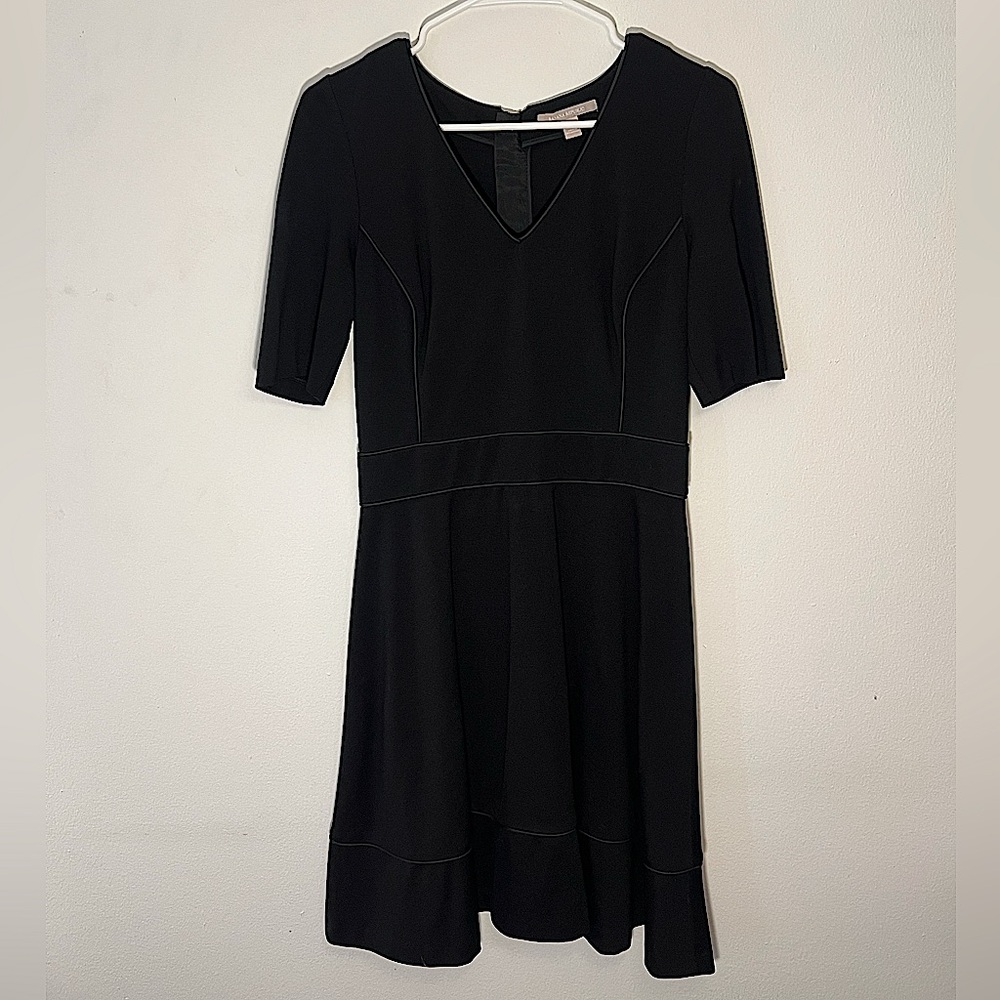Banana Republic Black Short Sleeve Dress